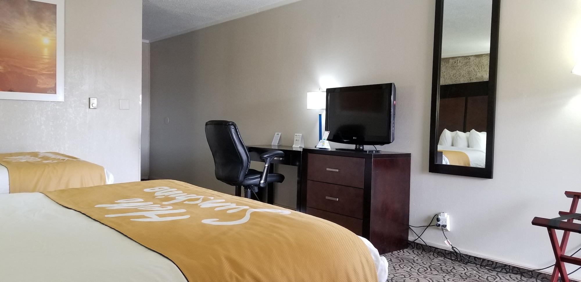 Days Inn & Suites By Wyndham Trinidad Dış mekan fotoğraf
