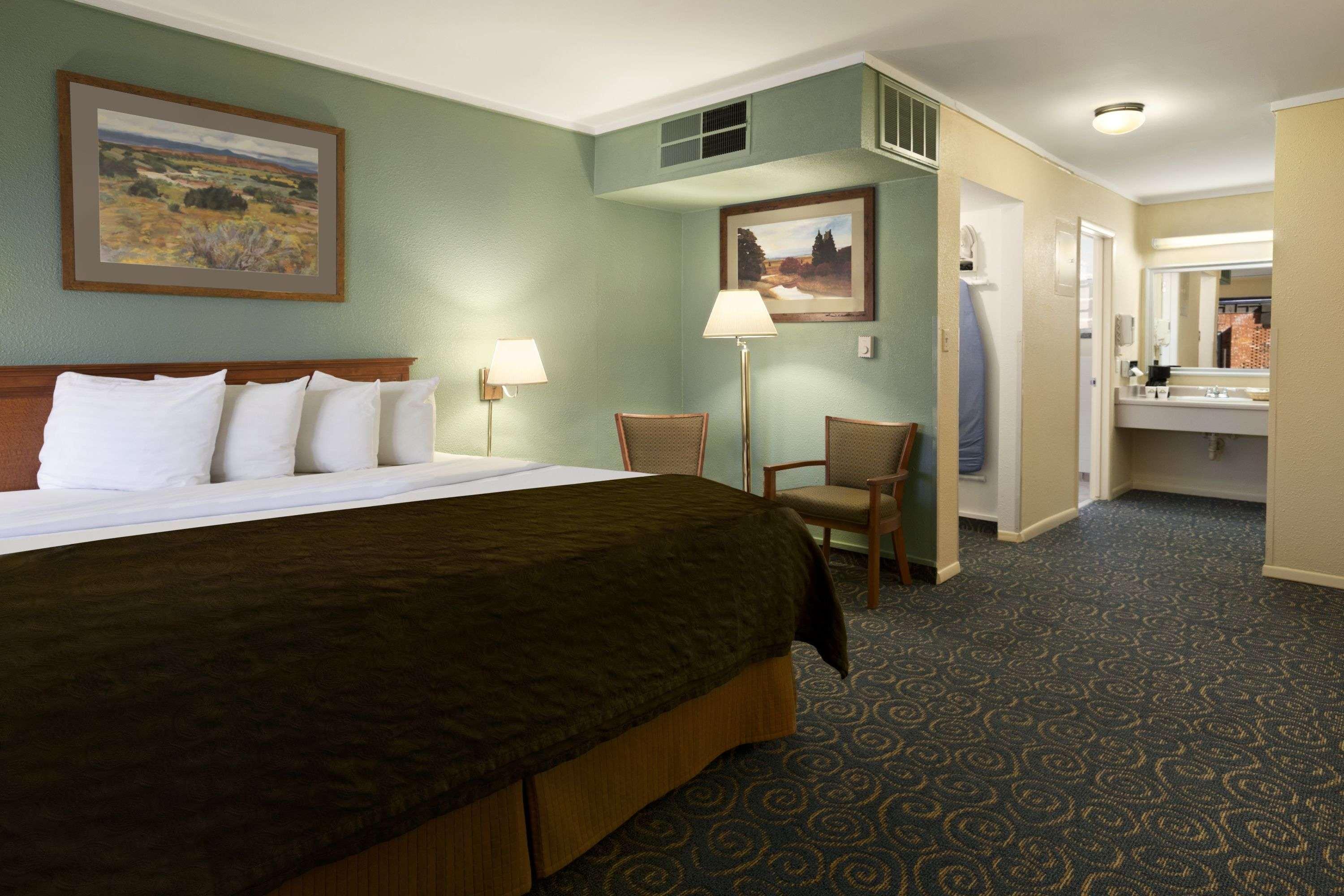 Days Inn & Suites By Wyndham Trinidad Dış mekan fotoğraf