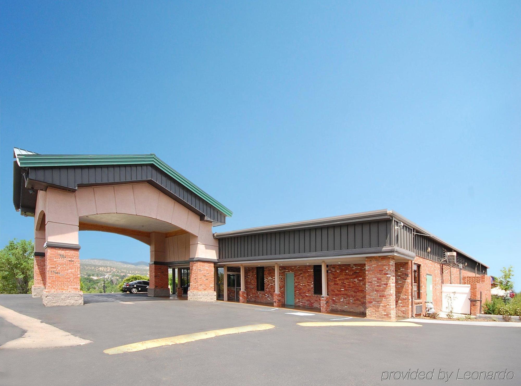 Days Inn & Suites By Wyndham Trinidad Dış mekan fotoğraf
